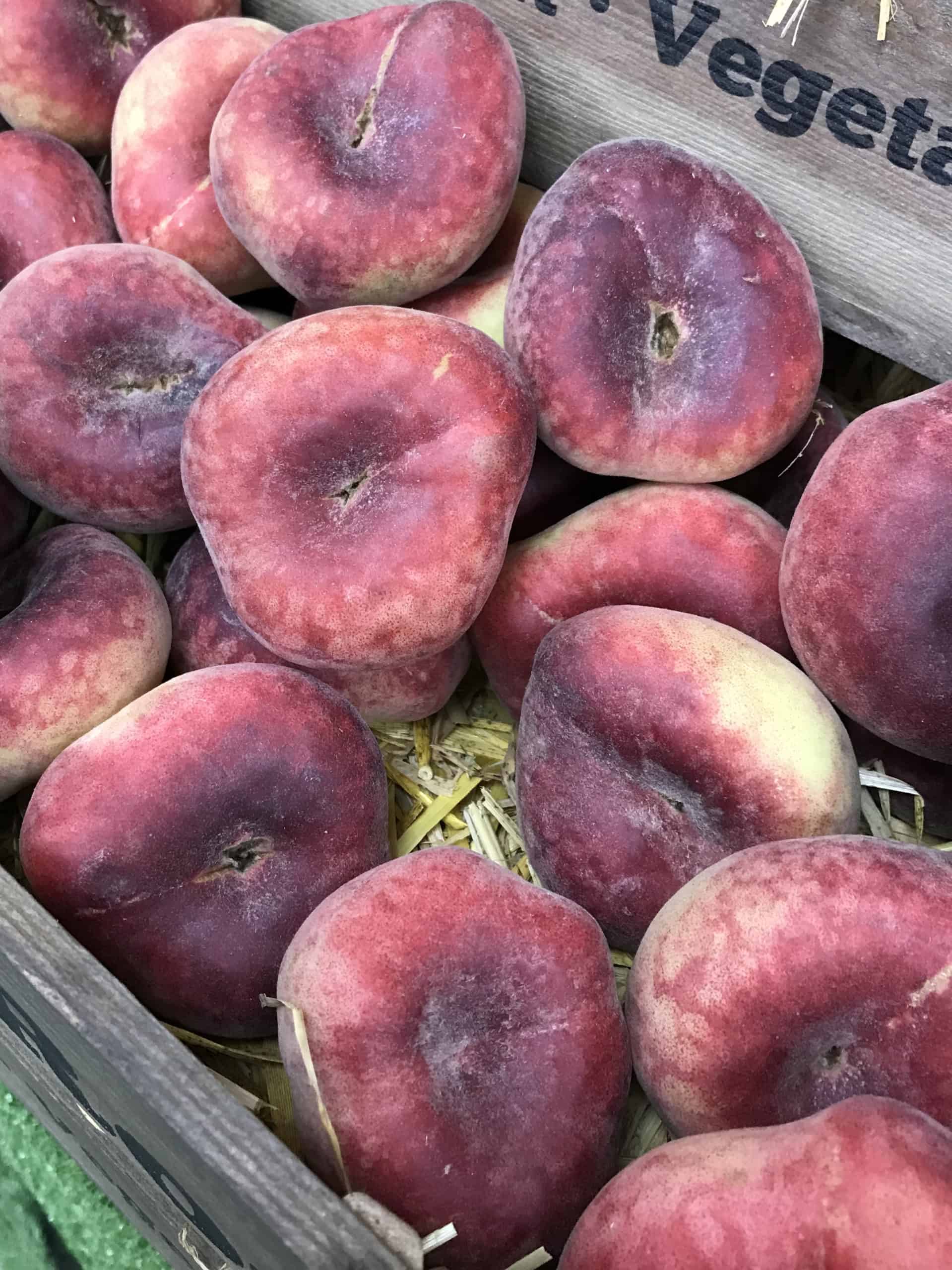 flat-peaches